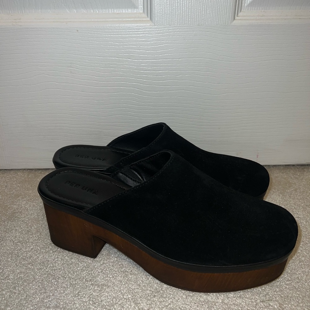 NEW Suede leather block heel clogs